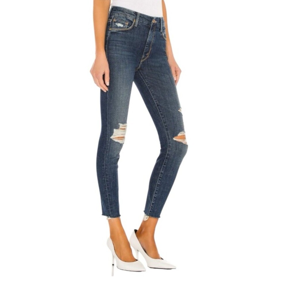 MOTHER Looker Ankle Fray in Wicked Wildflower